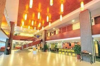 Luanchuan Re-Channel Ferry Lake Hotel Gucheng  Εξωτερικό φωτογραφία